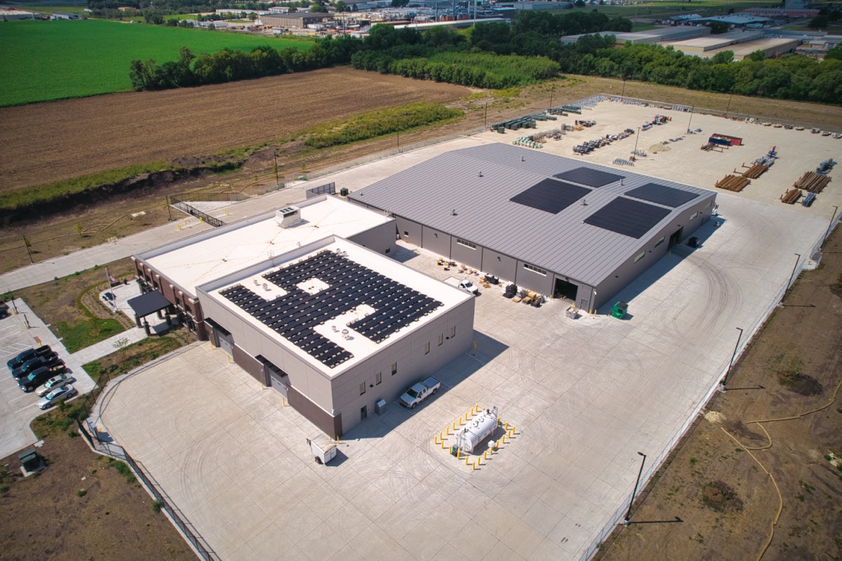 DJI_0550-web Commercial Solar Salina
